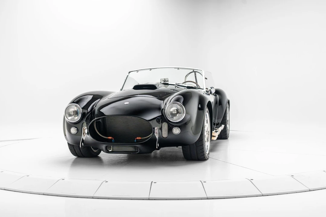 Shelby Cobra Replica - Image 3 of 31