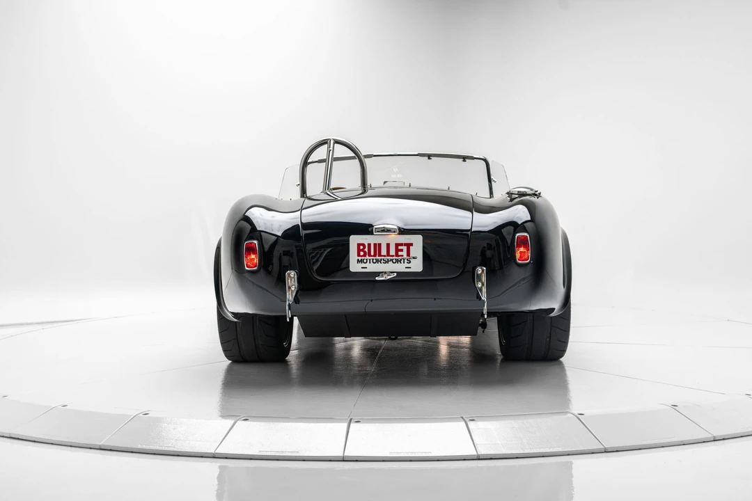 Shelby Cobra Replica - Image 16 of 31