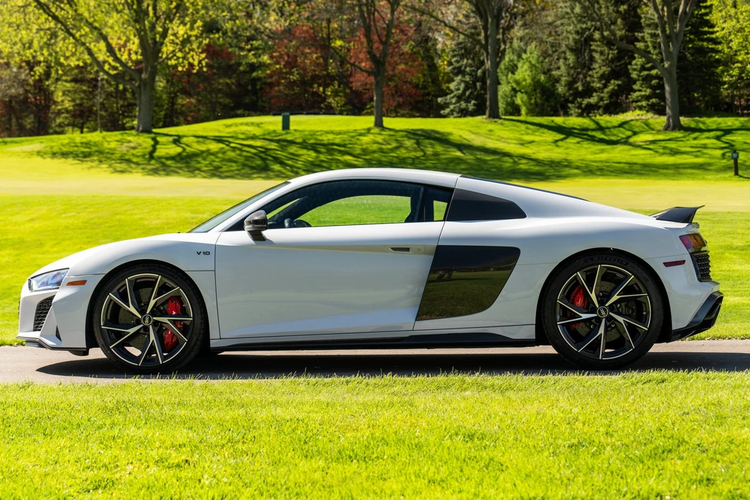 2021 Audi 4S R8 - Image 8 of 31