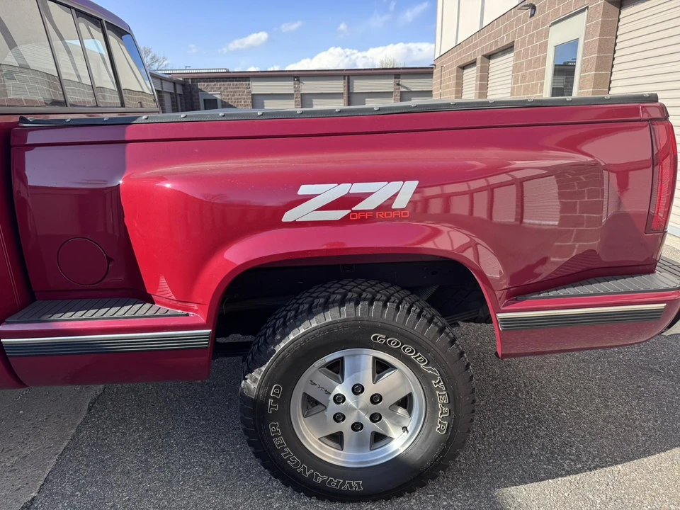 1991 GMC Sierra 1st Gen - Image 11 of 31