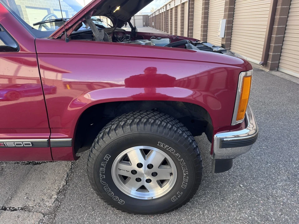 1991 GMC Sierra 1st Gen - Image 14 of 31