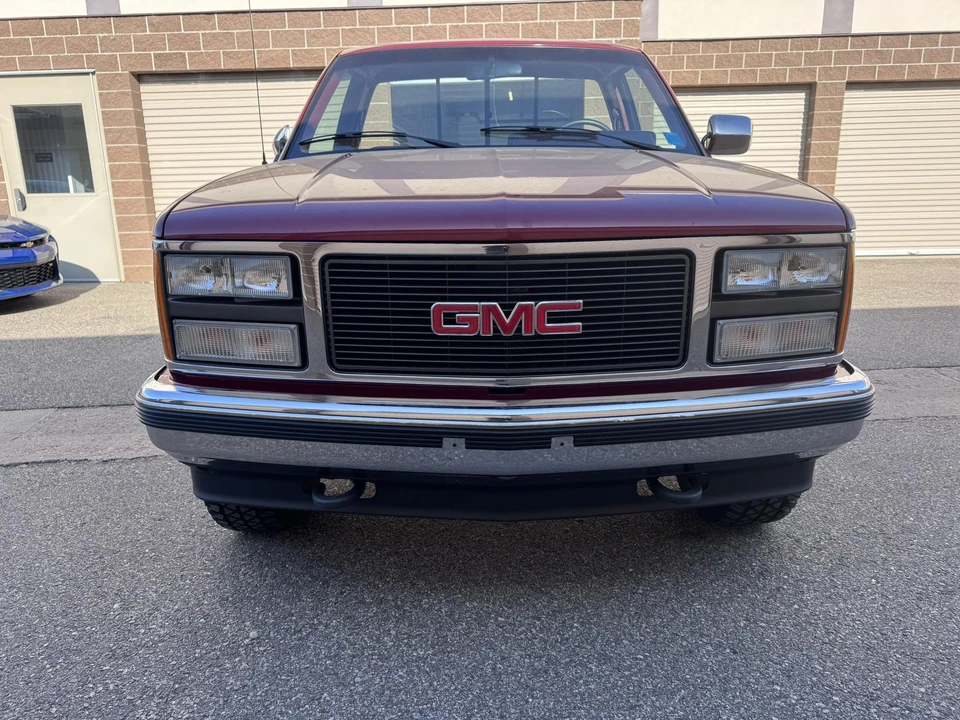 1991 GMC Sierra 1st Gen - Image 2 of 31