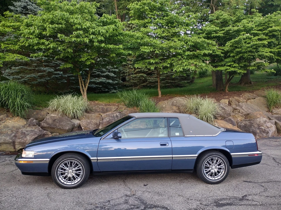 1994 Cadillac Eldorado 12th Gen - Image 2 of 31