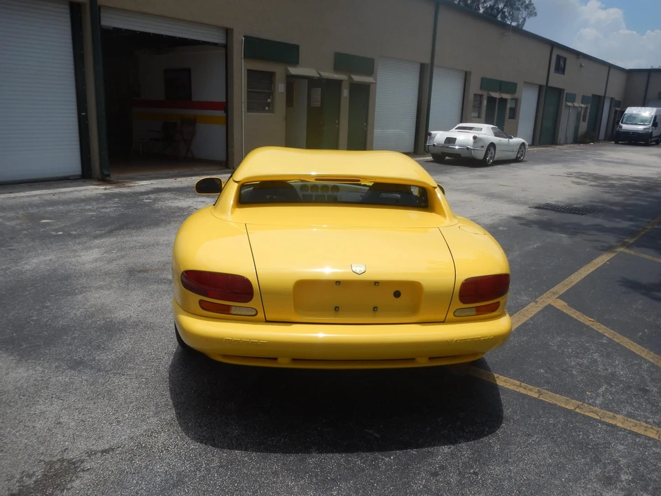 1995 Dodge Viper 1st Gen - Image 8 of 31