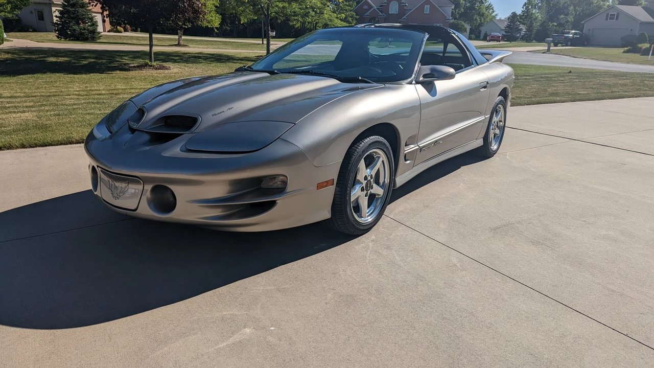 2001 Pontiac Firebird Trans Am 4th Gen - Image 3 of 31