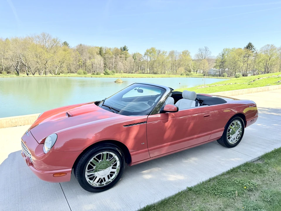 2003 Ford Thunderbird 11th Gen - Image 3 of 31