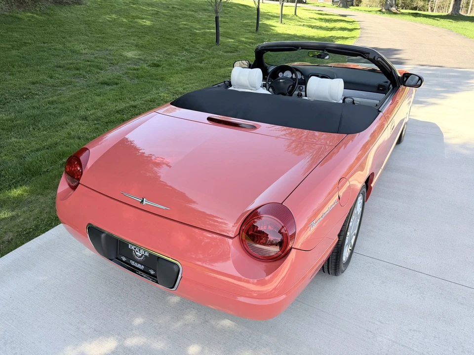 2003 Ford Thunderbird 11th Gen - Image 11 of 31