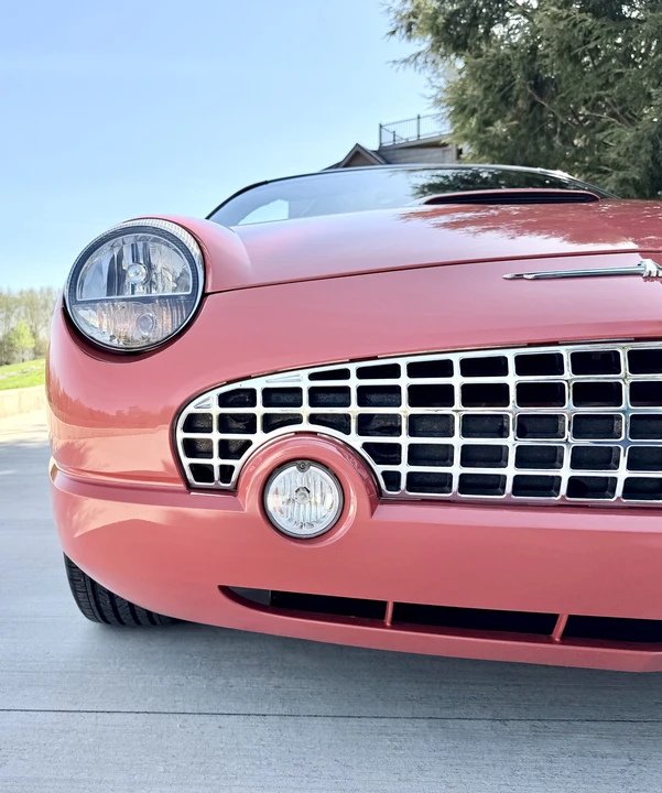 2003 Ford Thunderbird 11th Gen - Image 18 of 31