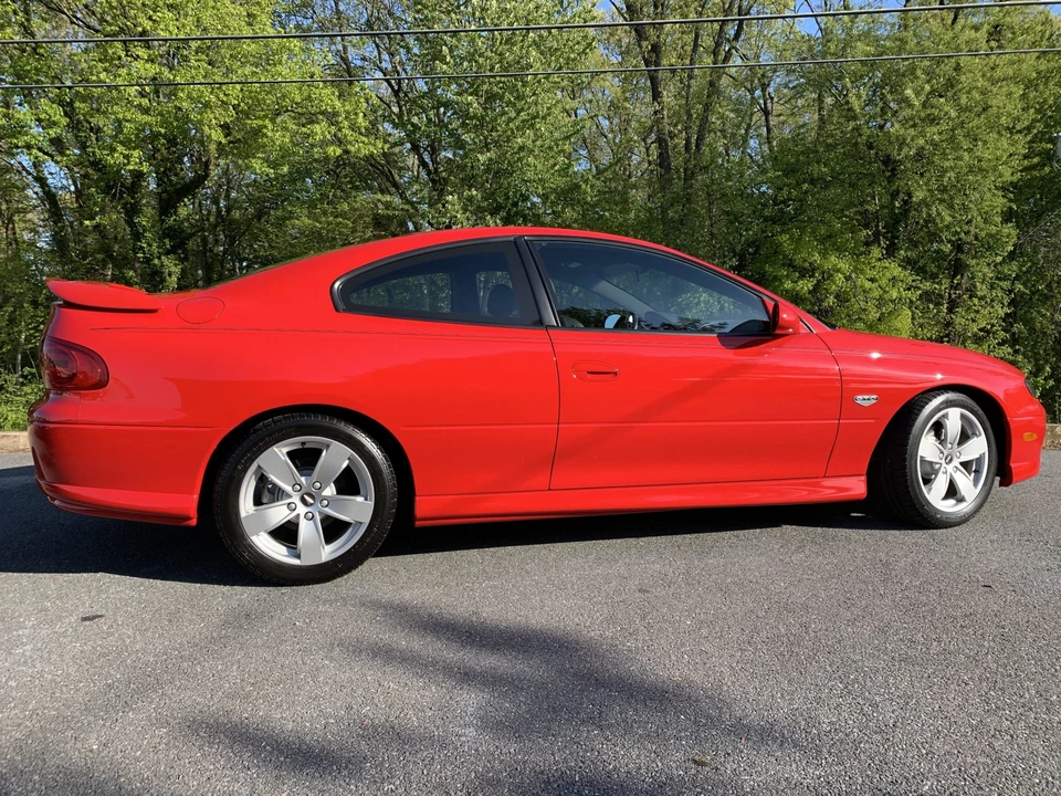 2004 Pontiac GTO 4th Gen - Image 13 of 31