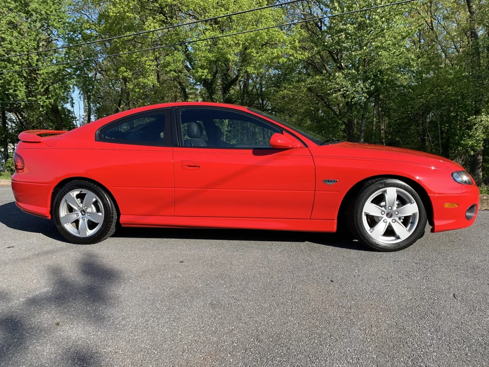 2004 Pontiac GTO 4th Gen - Image 16 of 31