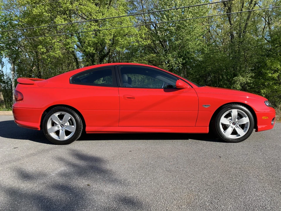 2004 Pontiac GTO 4th Gen - Image 15 of 31