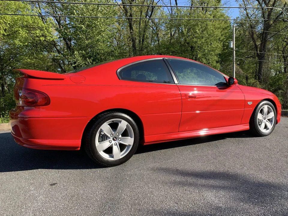 2004 Pontiac GTO 4th Gen - Image 11 of 31