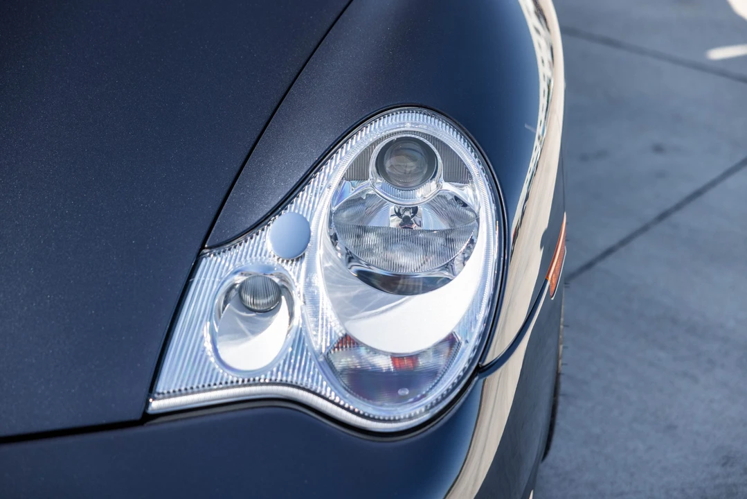 2004 Porsche 996 GT3 - Image 23 of 31