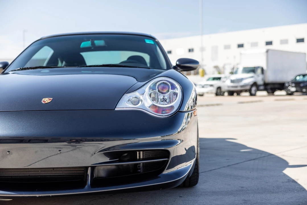 2004 Porsche 996 GT3 - Image 18 of 31