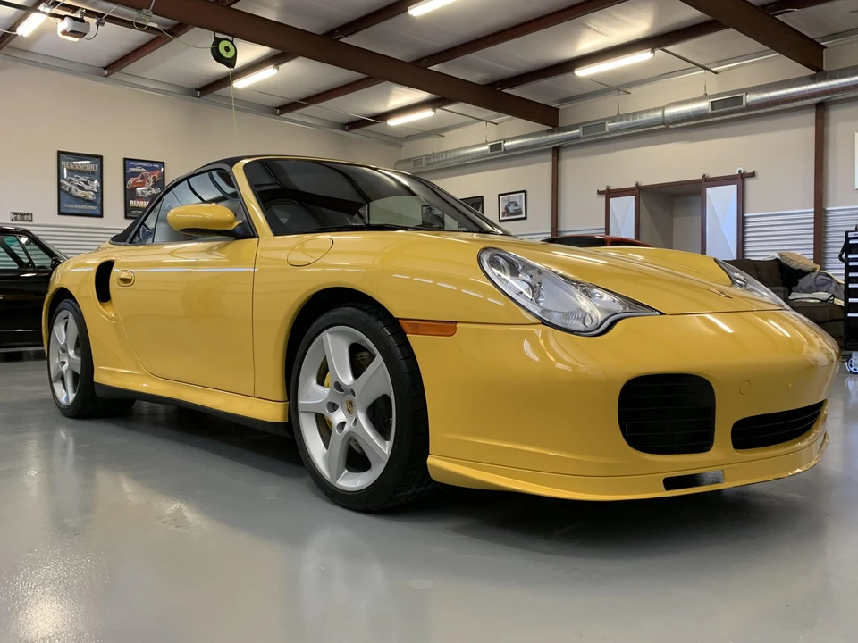 2004 Porsche 996 Turbo - Image 28 of 31