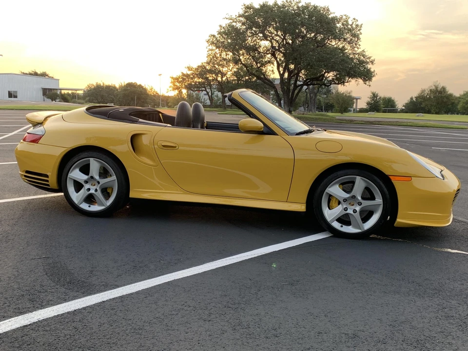 2004 Porsche 996 Turbo - Image 9 of 31
