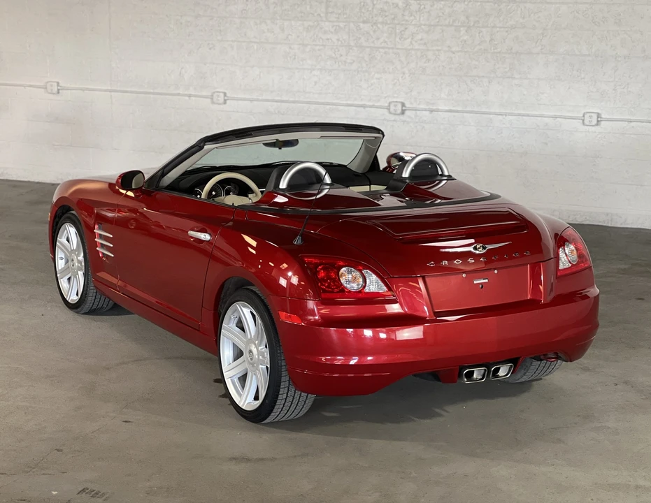 2005 Chrysler Crossfire - Image 14 of 31