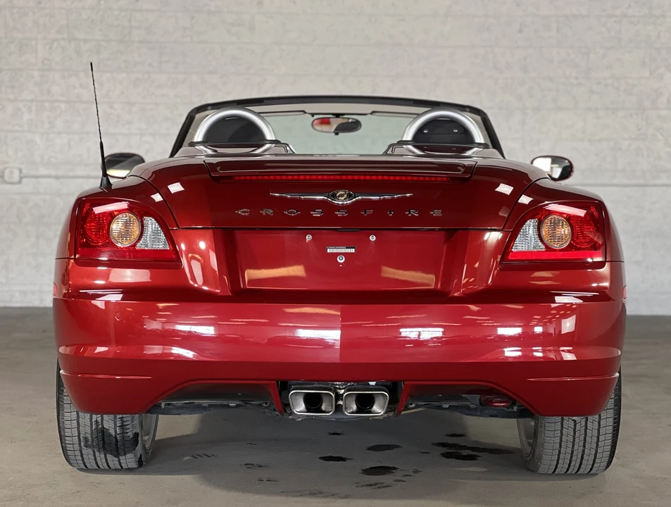 2005 Chrysler Crossfire - Image 16 of 31