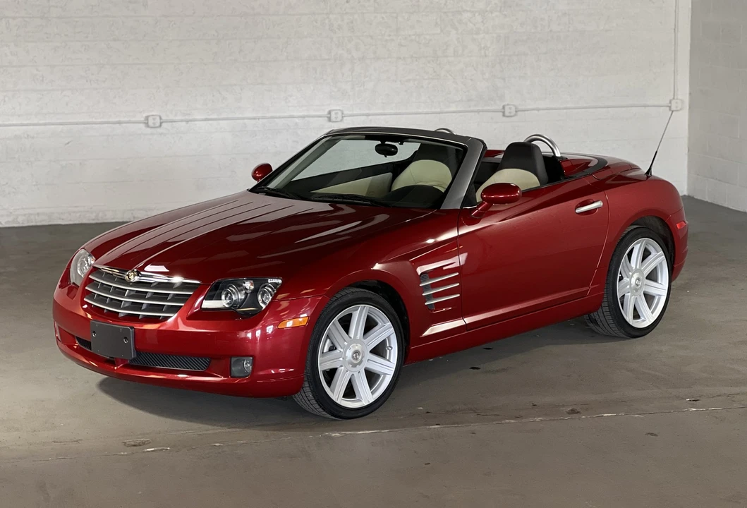 2005 Chrysler Crossfire - Image 3 of 31
