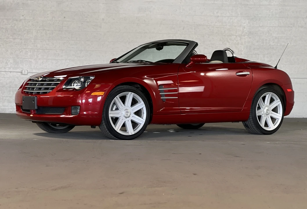 2005 Chrysler Crossfire - Image 6 of 31