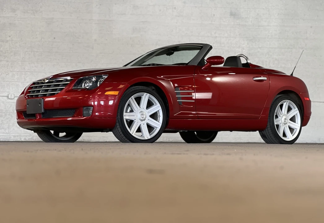 2005 Chrysler Crossfire - Image 5 of 31