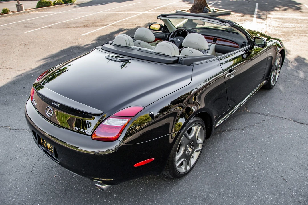 2006 Lexus SC430 - Image 14 of 31