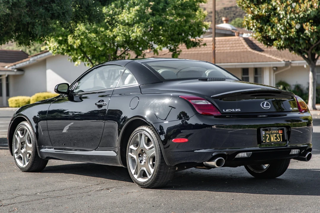 2006 Lexus SC430 - Image 5 of 31