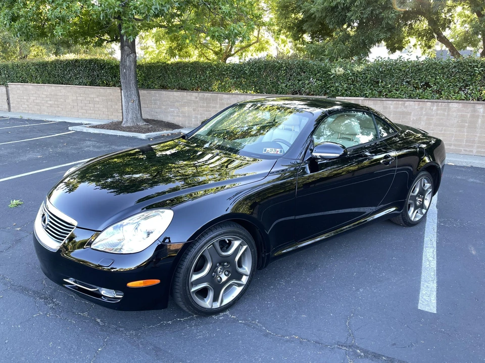 2006 Lexus SC430 - Image 2 of 31