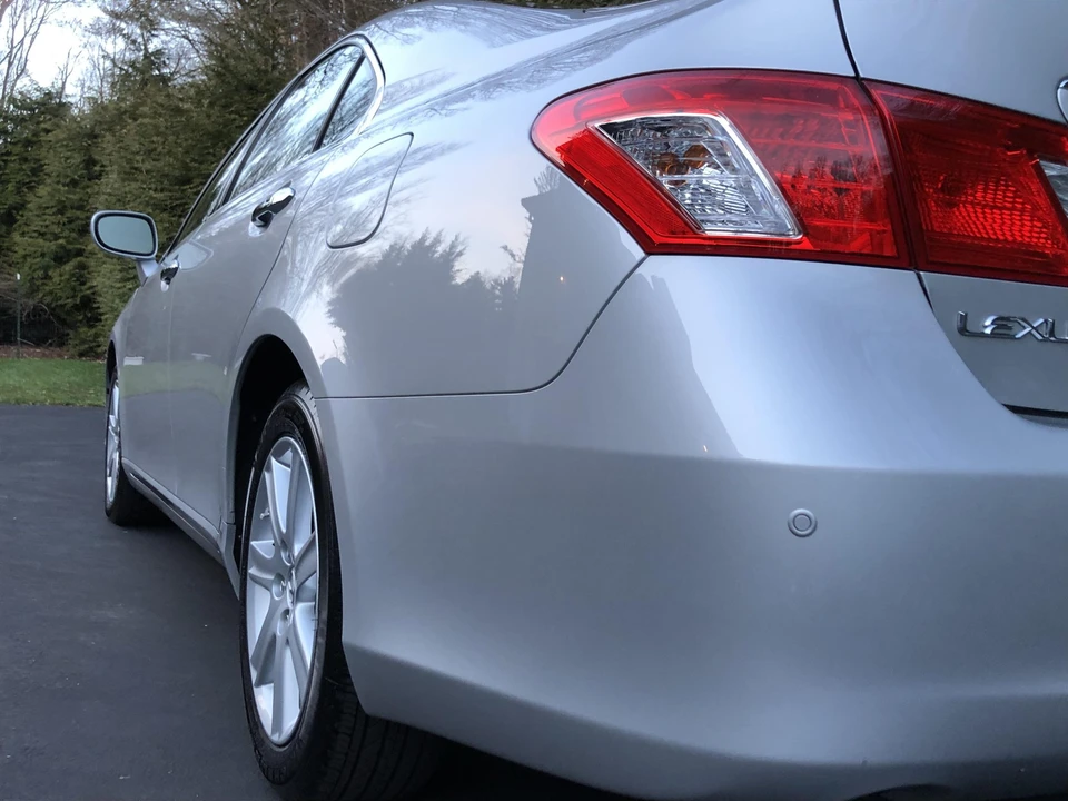 2009 Lexus ES 5th Gen - Image 19 of 31