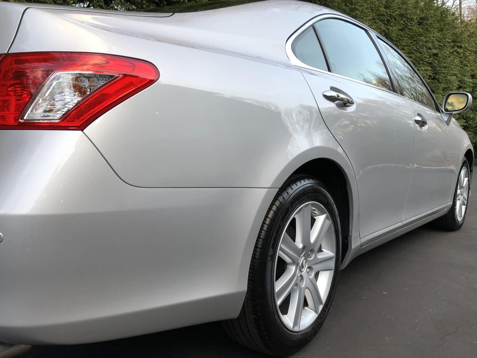 2009 Lexus ES 5th Gen - Image 20 of 31