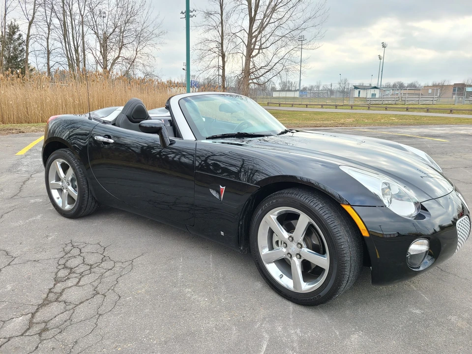 2009 Pontiac Solstice - Image 23 of 31