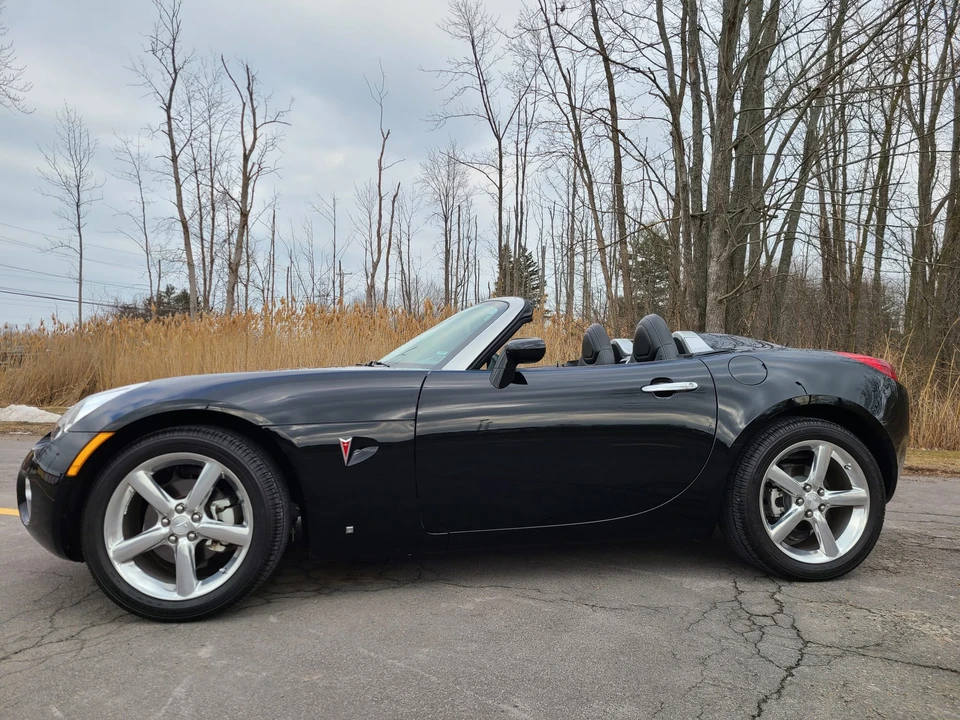 2009 Pontiac Solstice - Image 12 of 31