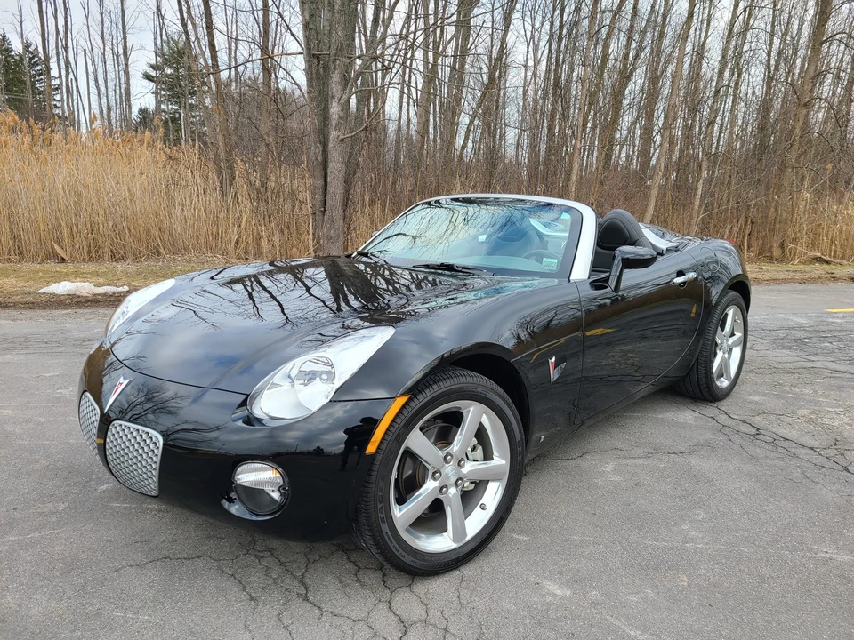 2009 Pontiac Solstice - Image 8 of 31