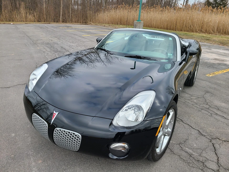 2009 Pontiac Solstice - Image 30 of 31