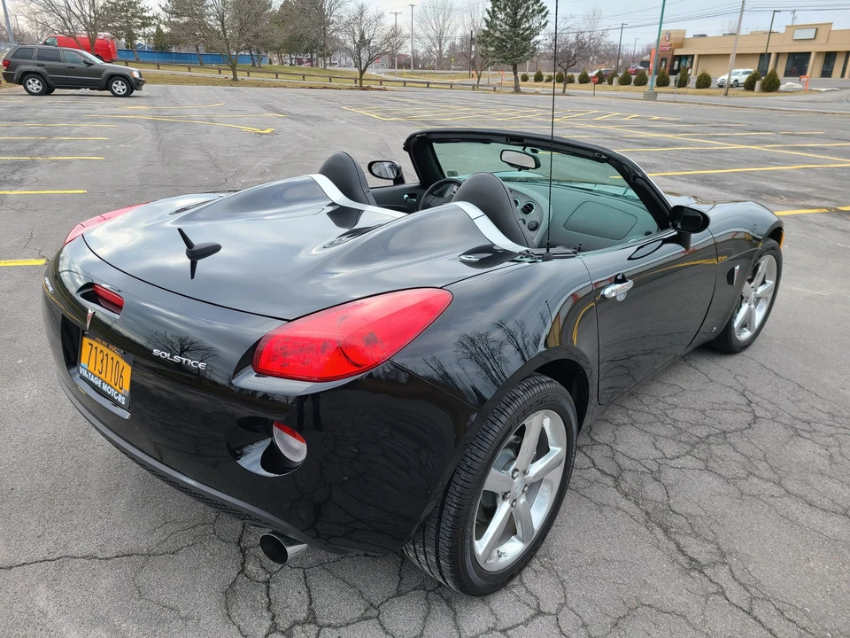2009 Pontiac Solstice - Image 20 of 31