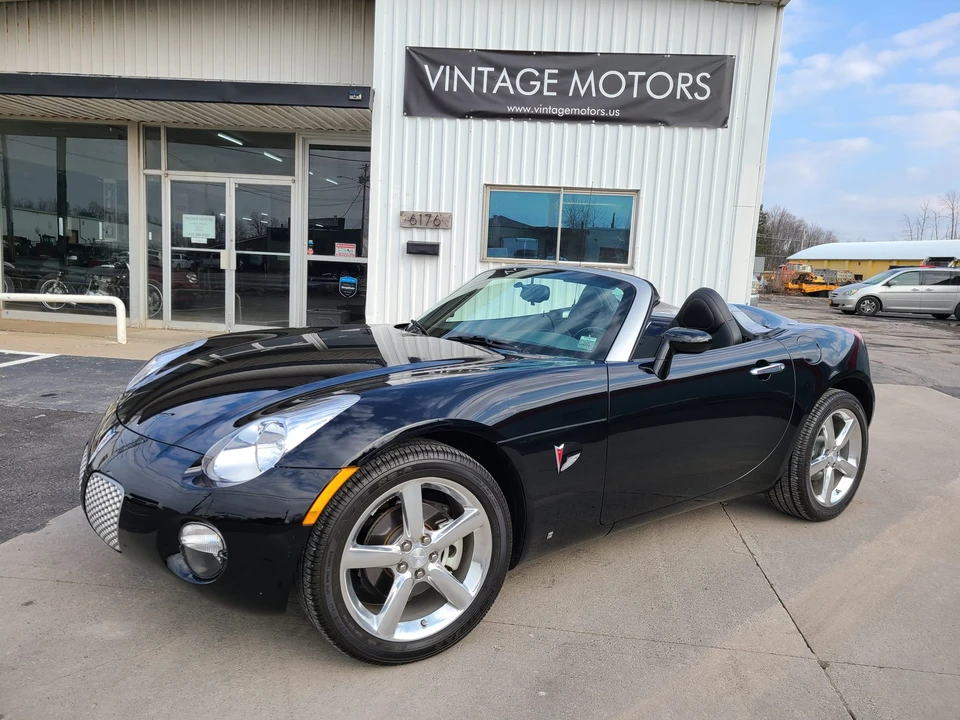 2009 Pontiac Solstice - Image 4 of 31