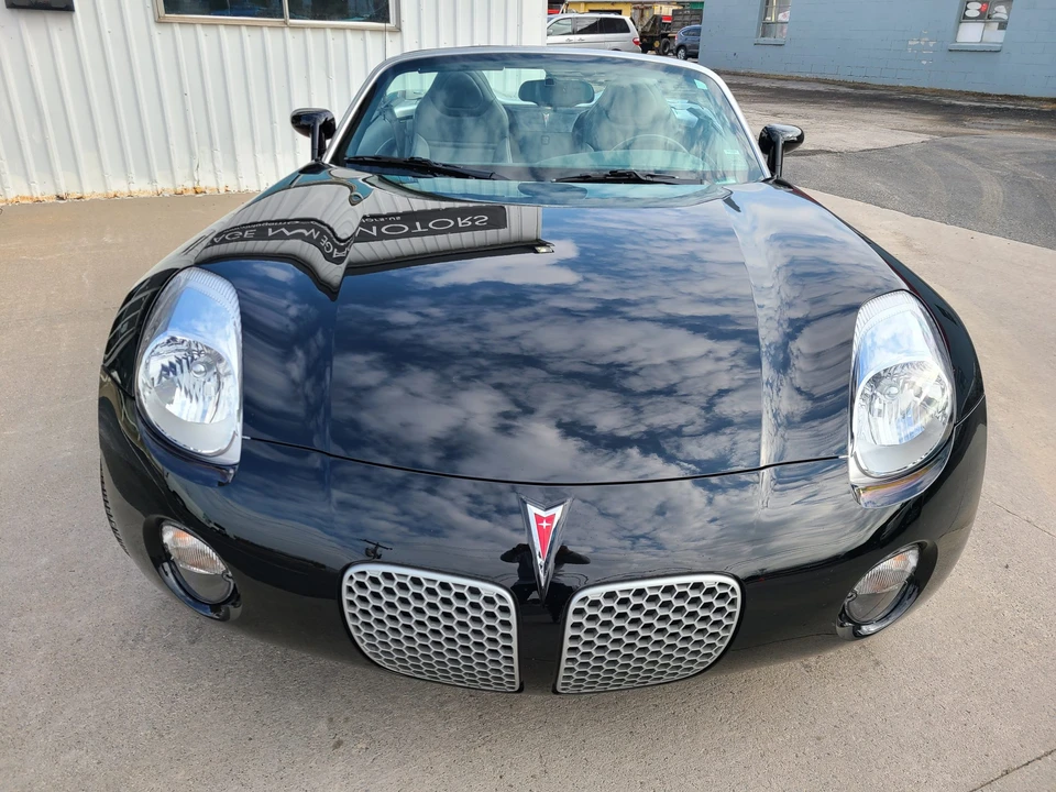 2009 Pontiac Solstice - Image 28 of 31
