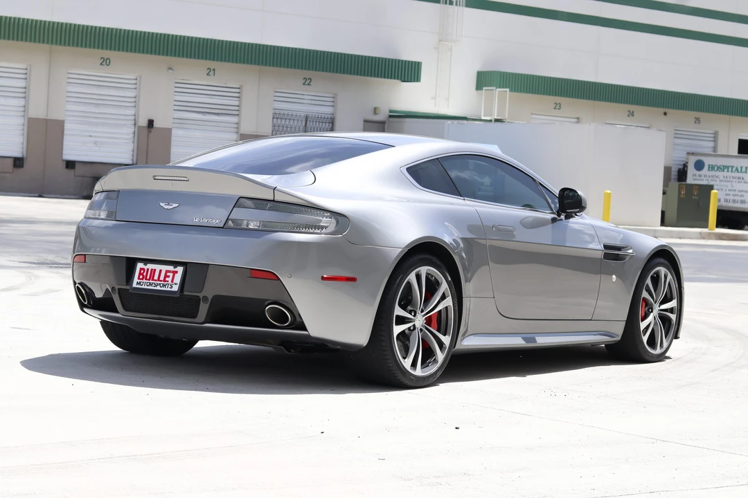 2012 Aston Martin V12 Vantage (2010-2018) - Image 9 of 31