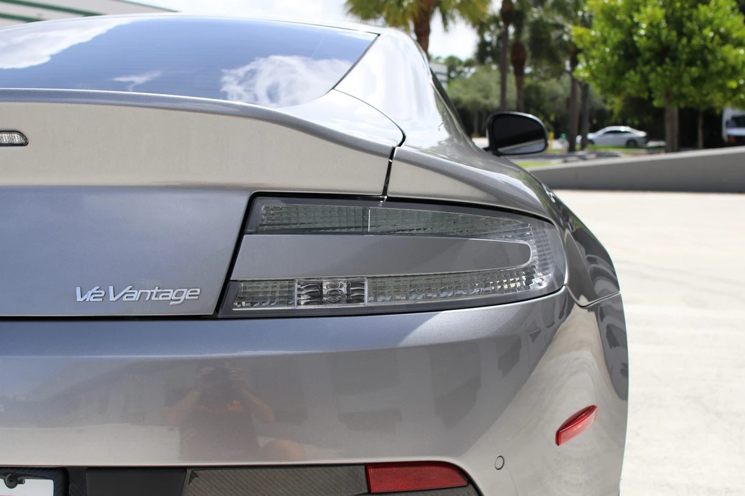 2012 Aston Martin V12 Vantage (2010-2018) - Image 26 of 31