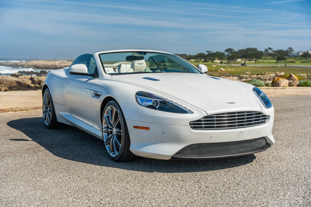 2014 Aston Martin DB9 - Image 15 of 31