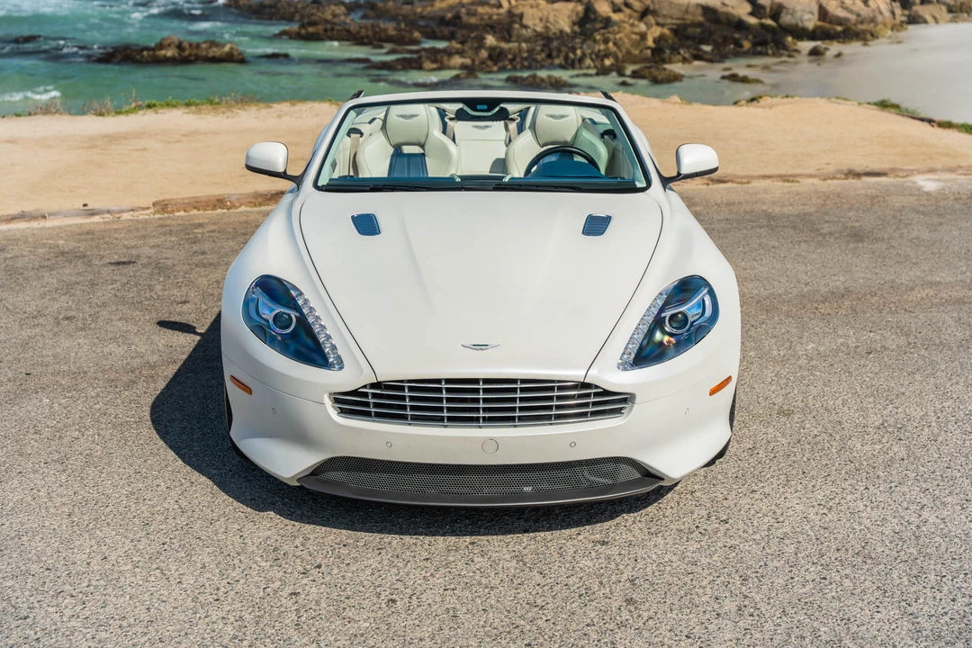2014 Aston Martin DB9 - Image 14 of 31