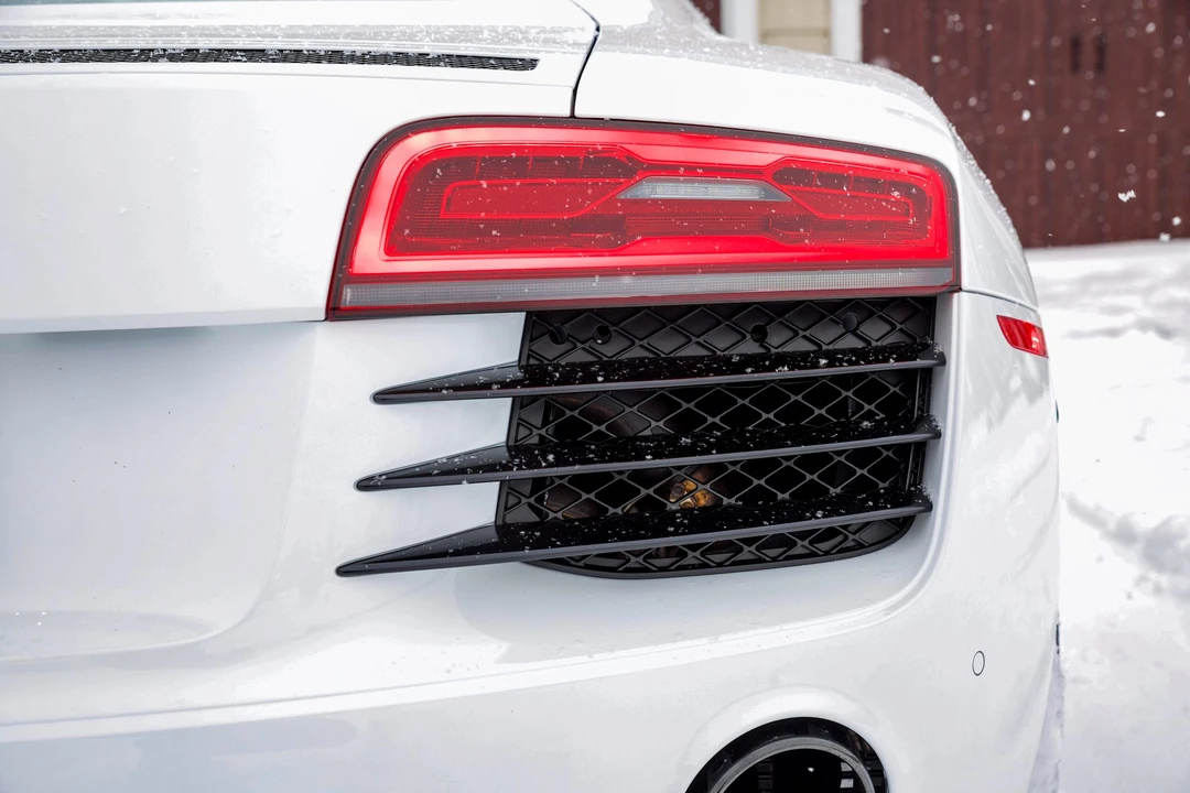 2015 Audi 42 R8 - Image 22 of 31