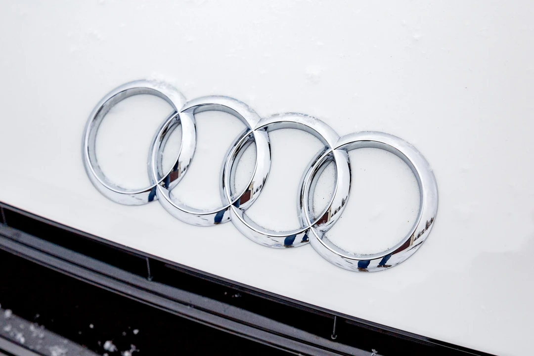 2015 Audi 42 R8 - Image 31 of 31