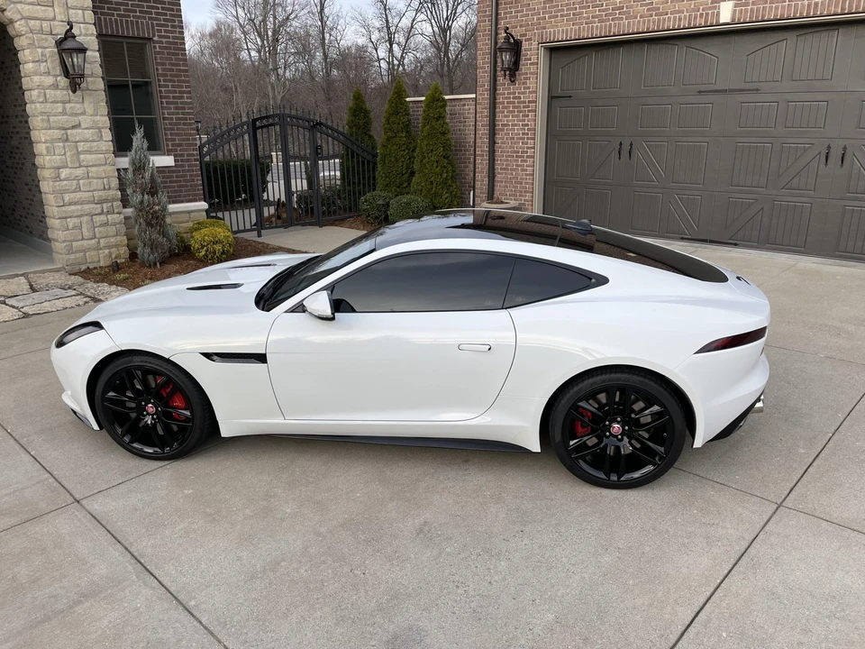 2015 Jaguar F-Type R 1st Gen - Image 15 of 31