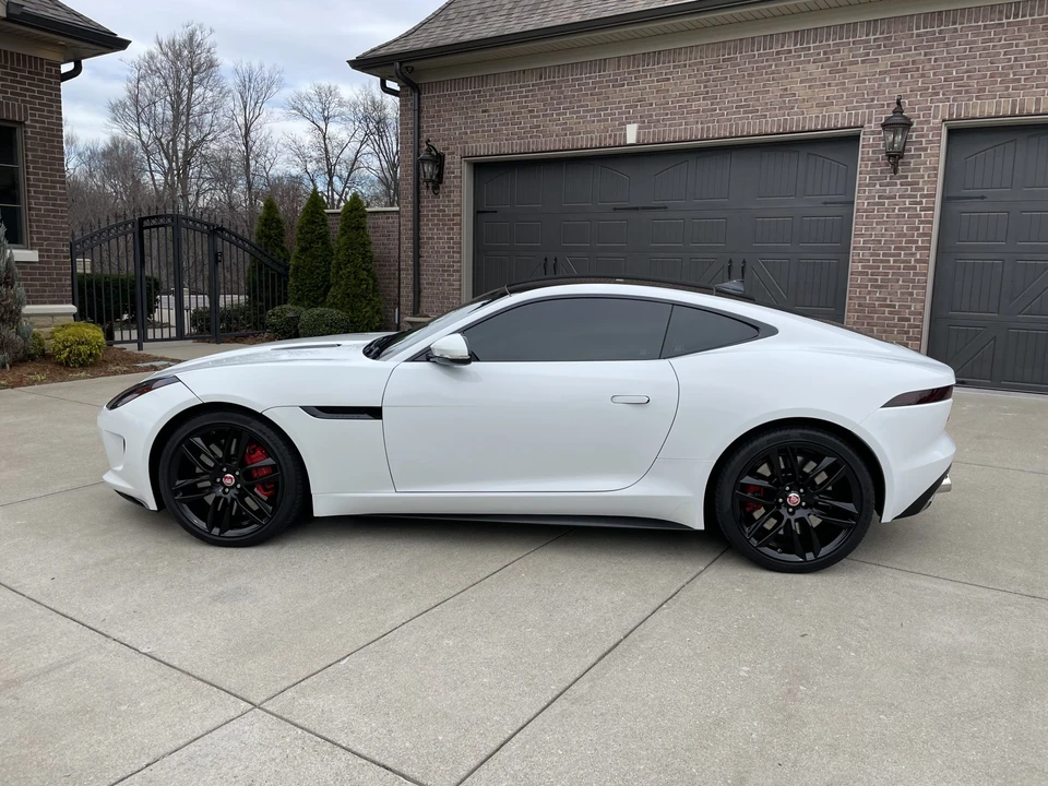 2015 Jaguar F-Type R 1st Gen - Image 13 of 31