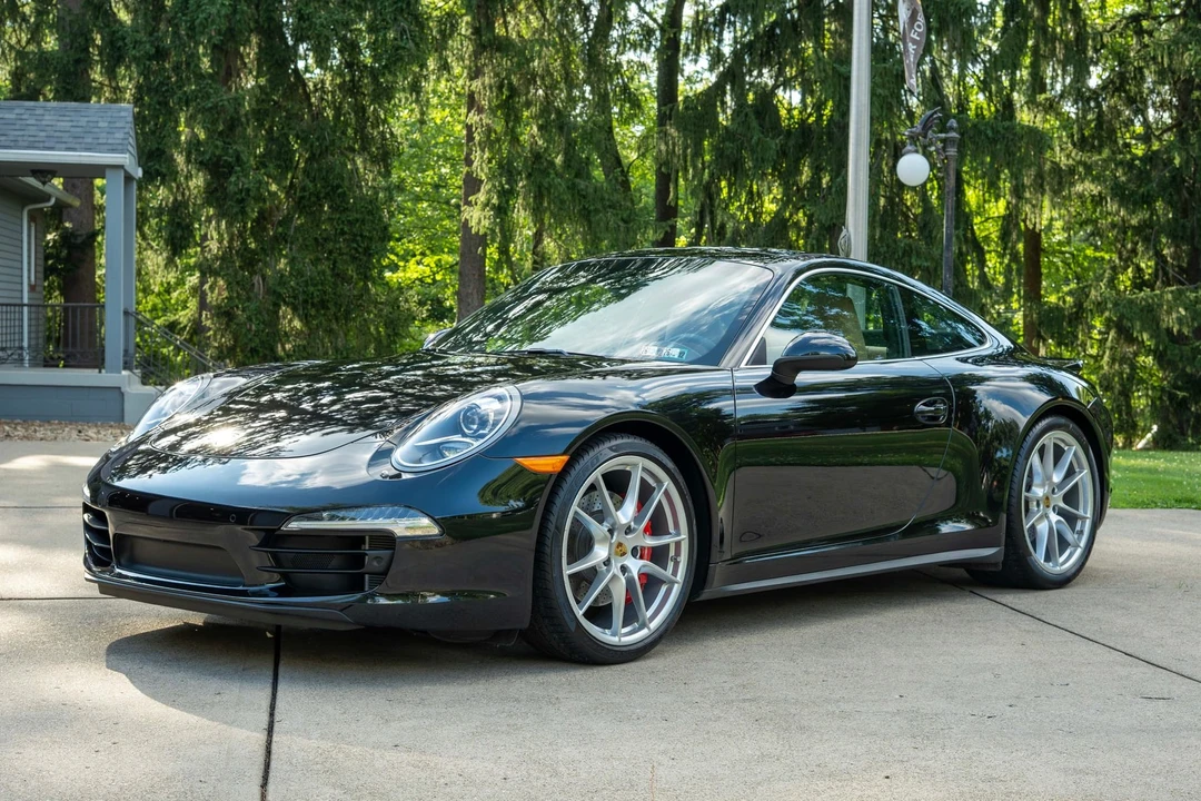2015 Porsche 991 Carrera 4S - Image 1 of 31