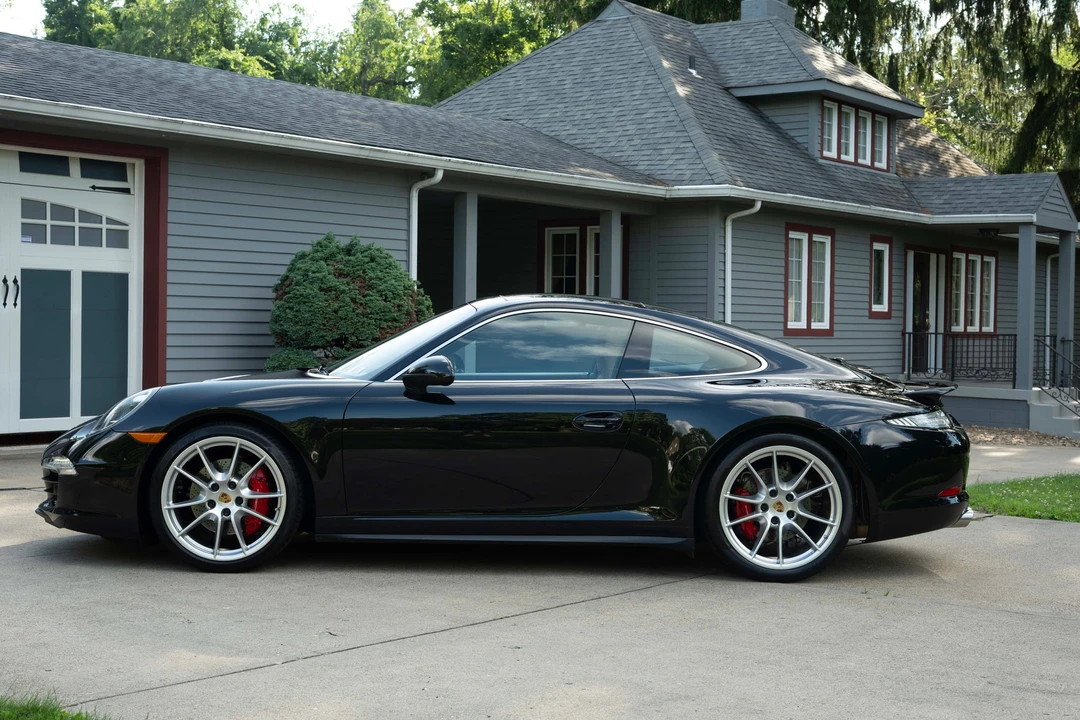2015 Porsche 991 Carrera 4S - Image 11 of 31