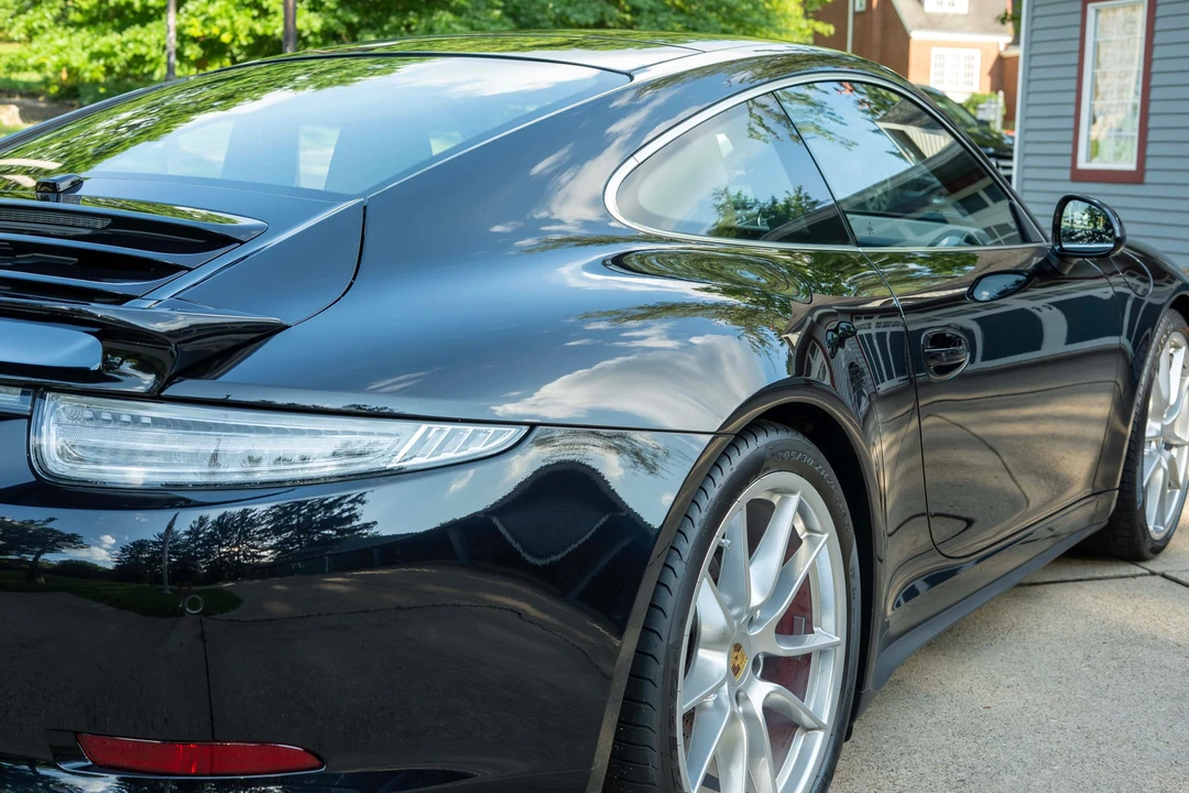 2015 Porsche 991 Carrera 4S - Image 30 of 31