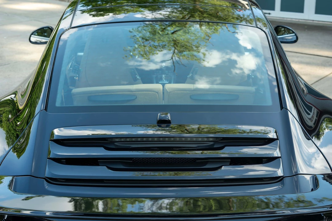 2015 Porsche 991 Carrera 4S - Image 24 of 31
