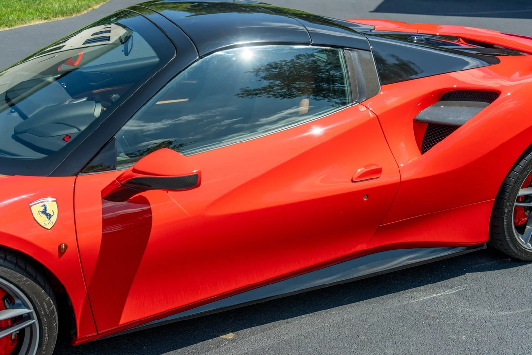 2016 Ferrari 488 Spider - Image 21 of 31